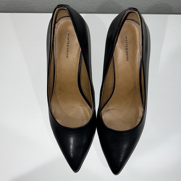 black 14th and union pointed toe heels - Picture 3 of 4